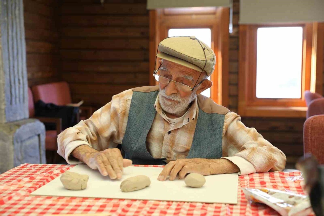 SAMSUN BÜYÜKŞEHİR BELEDİYESİ (SBB), YAŞ ALMIŞ BİREYLERİN YAŞAM KALİTESİNİ YÜKSELTMEK VE SOSYAL...