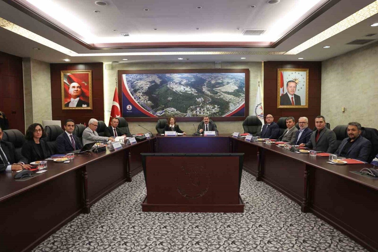 SAMSUN’DAN 120 ÜLKEYE İHRACAT YAPILAN MEDİKAL SANAYİYLE ALAKALI OLARAK SEKTÖR VE ÜNİVERSİTE-SANAYİ...