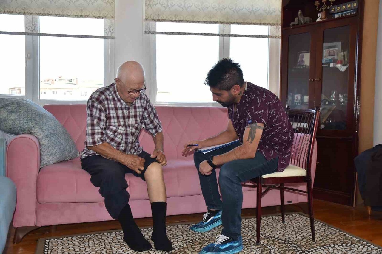 SAMSUN’UN ATAKUM BELEDİYESİ EVDE DESTEK BİRİMİ, 65 YAŞ ÜZERİ VE DEZAVANTAJLI VATANDAŞLARA YÖNELİK...