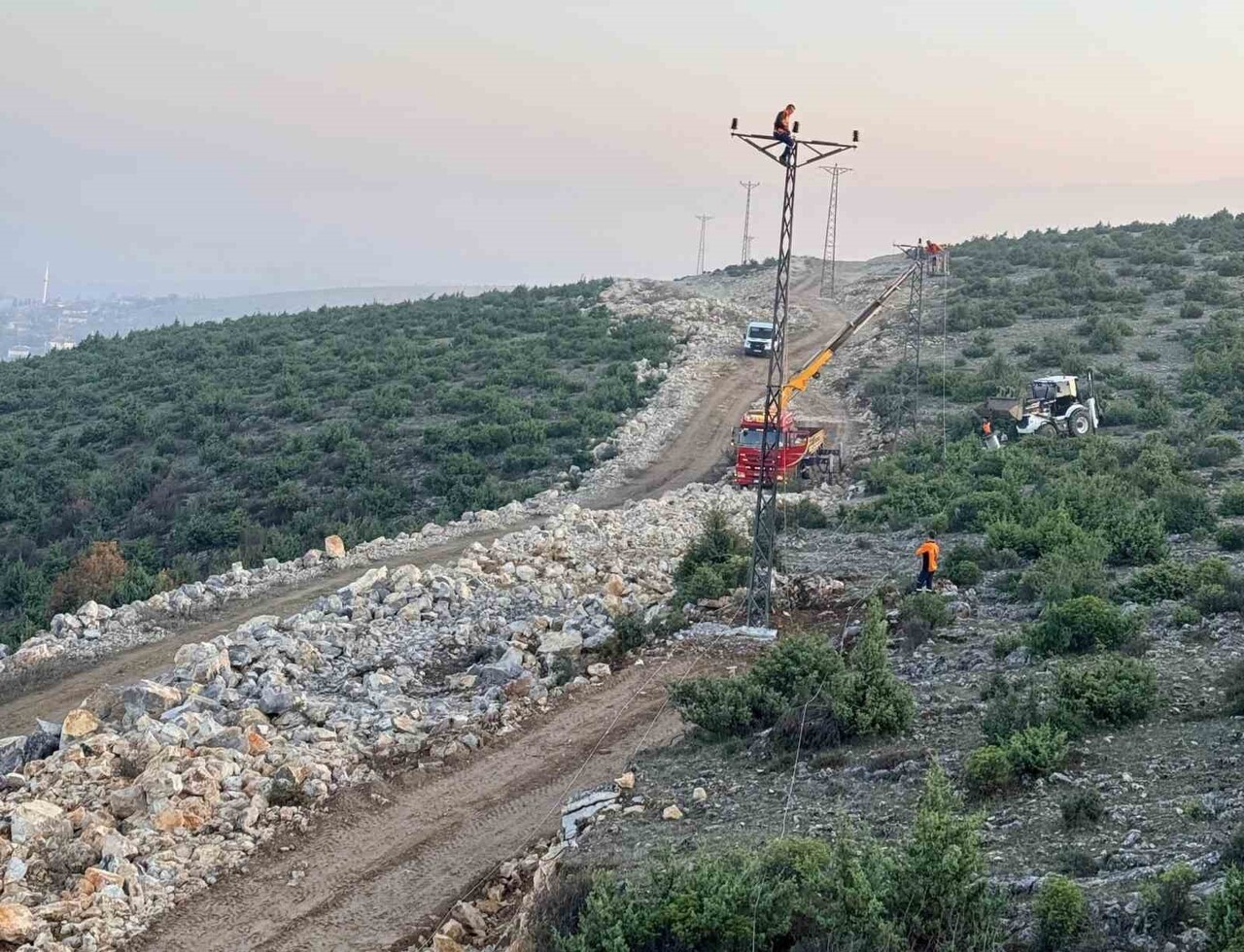 SAMSUN’UN ÖNEMLİ YATIRIM MERKEZLERİNDEN BİRİ OLARAK PLANLANAN VEZİRKÖPRÜ KARMA OSB’DE ALTYAPI...