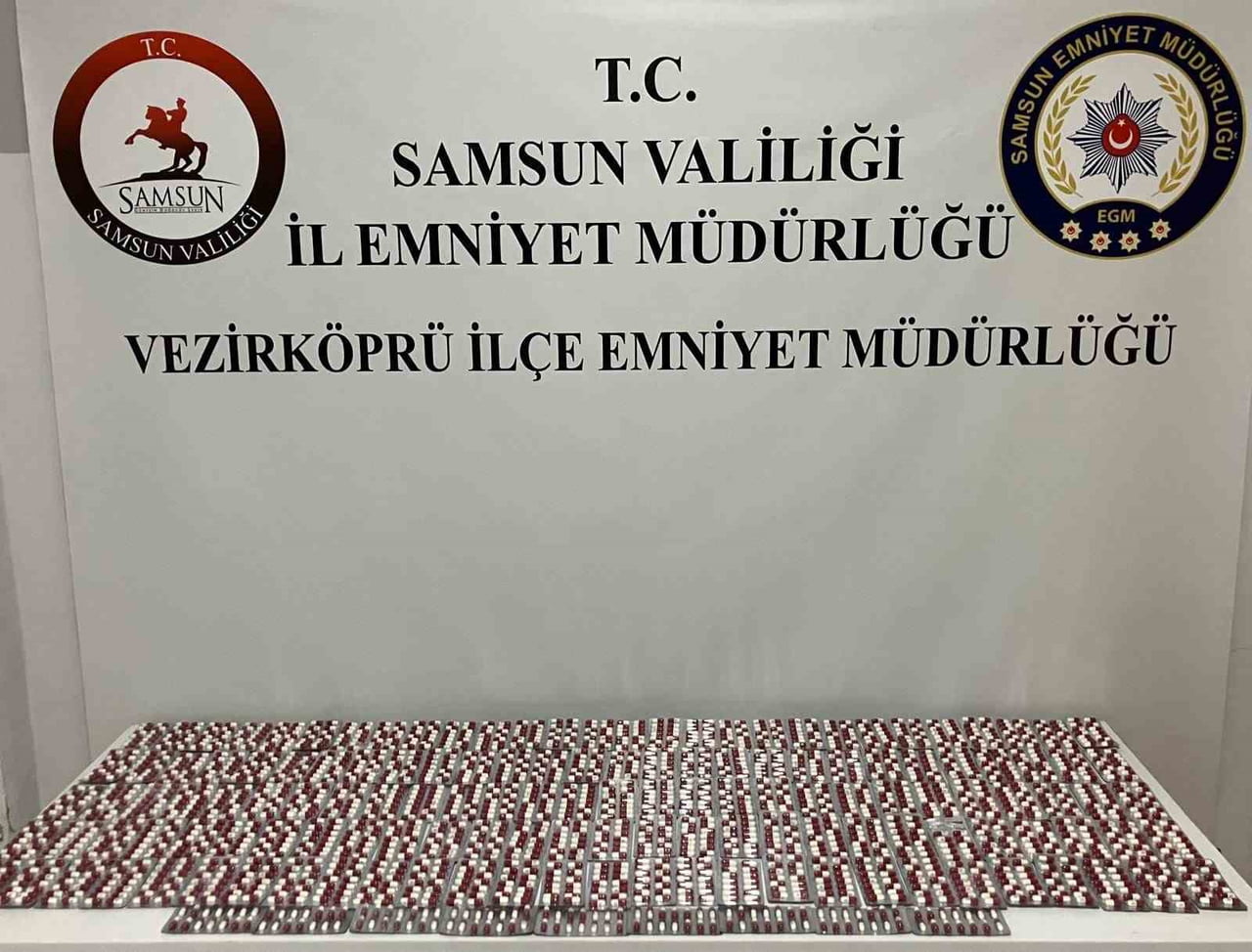 SAMSUN’UN VEZİRKÖPRÜ İLÇESİNDE UYUŞTURUCU MADDE TİCARETİ VE KULLANIMININ ÖNLENMESİNE YÖNELİK...