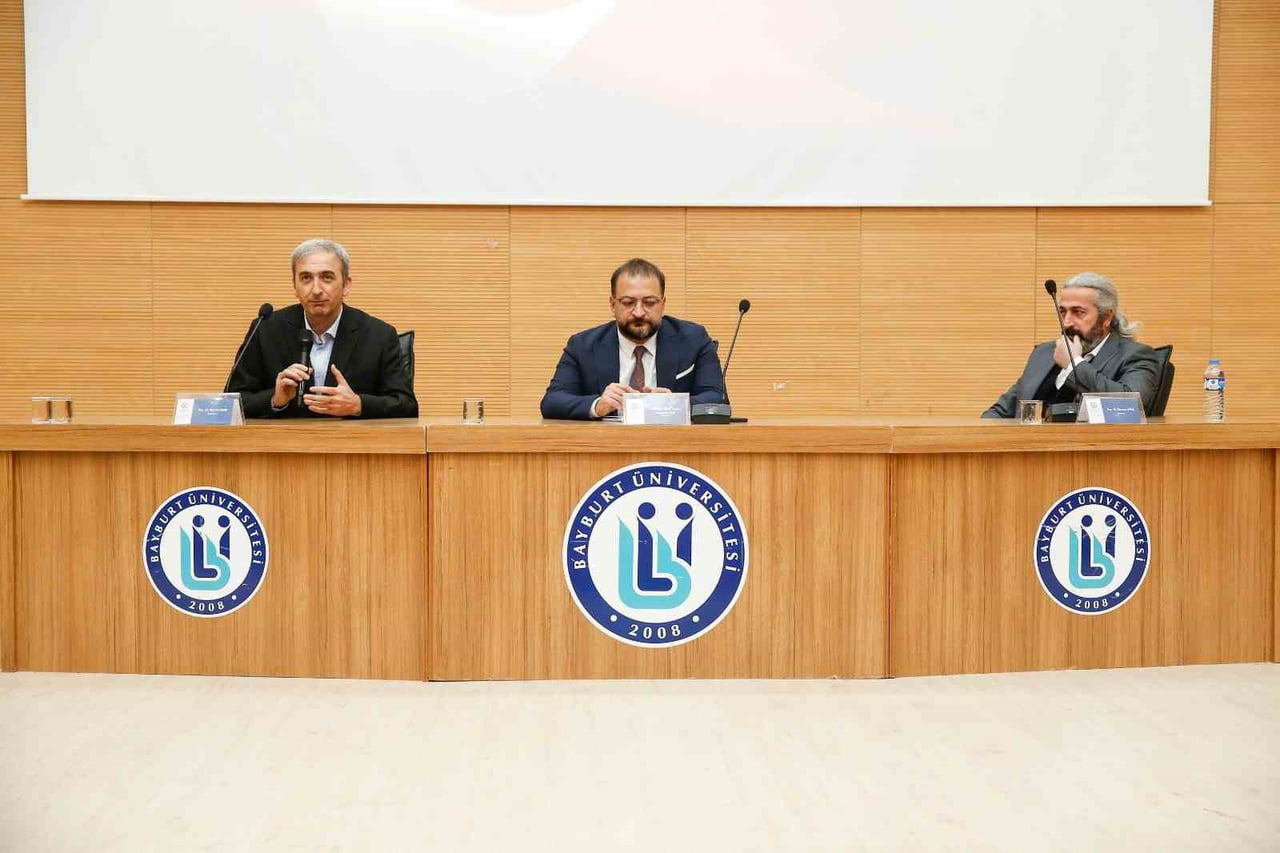 SARIKAMIŞ HAREKÂTI’NIN 111’İNCİ YILI DOLAYISIYLA BAYBURT’TA PANEL DÜZENLENDİ