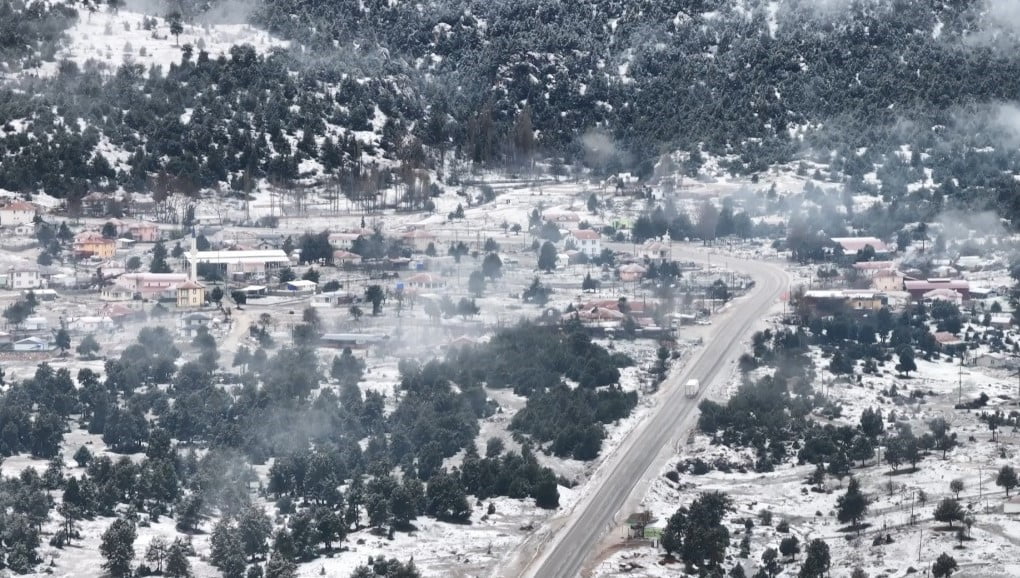 SEYDİKEMER YAYLALARI BEYAZA BÜRÜNDÜ