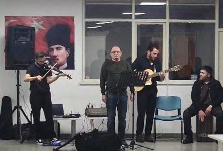 SİMAV’DA ÜNİVERSİTE ÖĞRENCİLERİNE YÖNELİK MOTİVASYON PROGRAMI DÜZENLENDİ