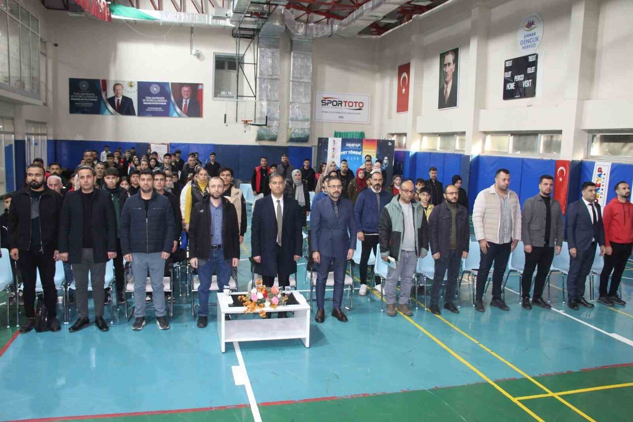 ŞIRNAK’TA GENÇLERİN TEKNOLOJİ ALANINDAKİ YETKİNLİKLERİNİ ARTIRMAK VE MİLLİ TEKNOLOJİ HAMLESİ...