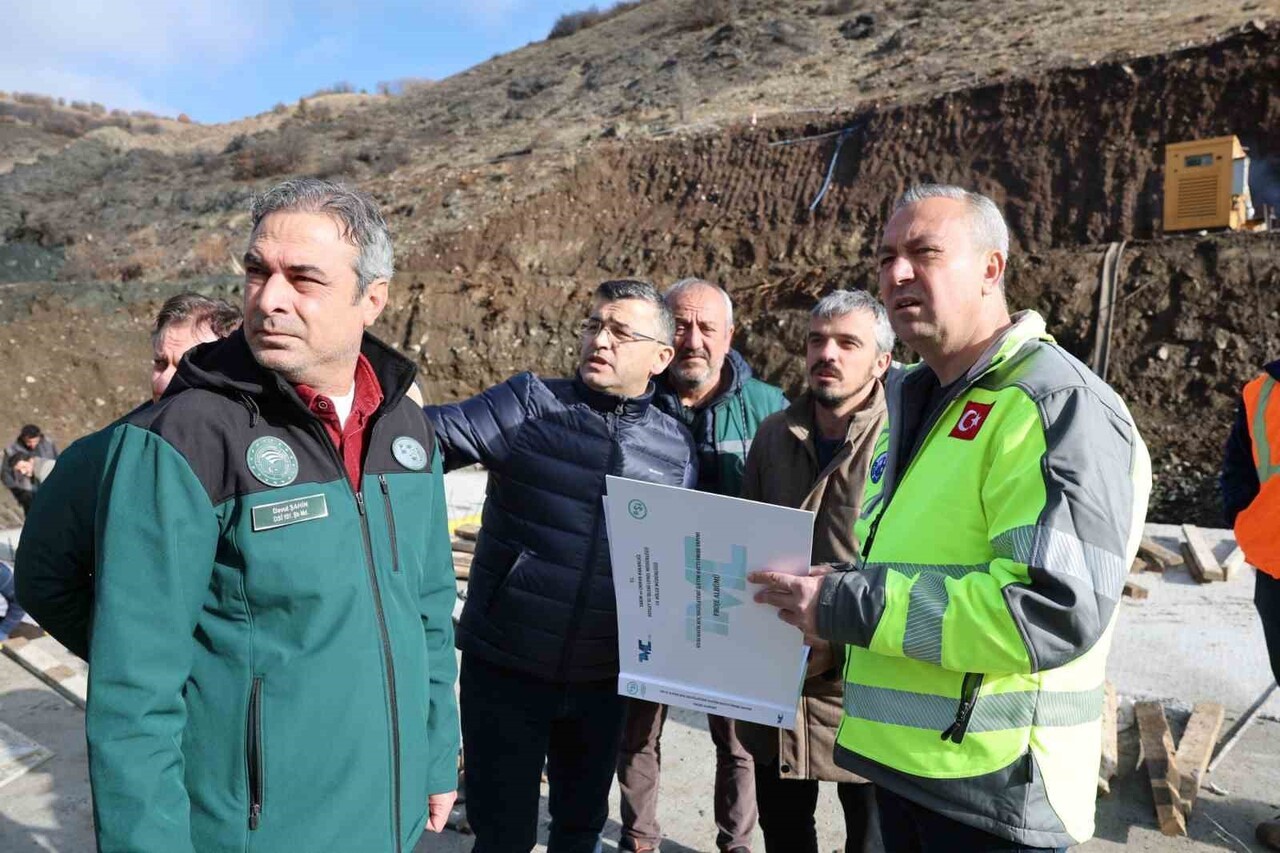 SİVAS’IN İÇME SUYU SORUNUNU ÇÖZÜME KAVUŞTURACAK HAFİK KOÇ REGÜLATÖRÜ VE İÇME SUYU İSALE HATTI...