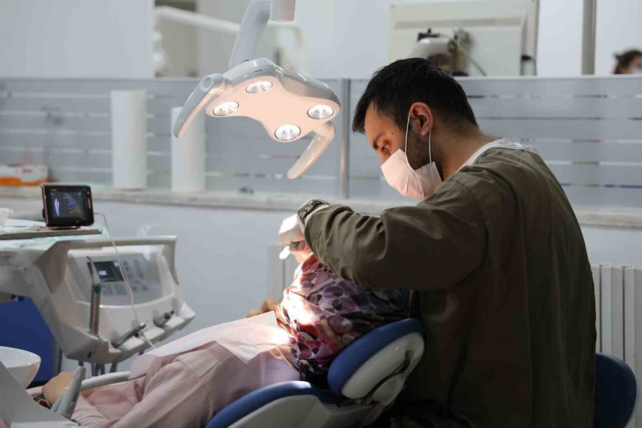 SİVAS’TA ŞEHİT AİLELERİ VE GAZİLERE YÖNELİK ÖZEL POLİKLİNİK HİZMETİ DEVAM EDİYOR. İMZALANAN...