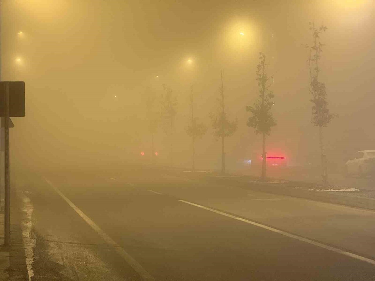 SİVAS’TA SICAKLIKLARIN EKSİ 2 DERECEYE KADAR DÜŞMESİYLE BİRLİKTE AKŞAM SAATLERİNDE KENT, GÖRÜŞ...