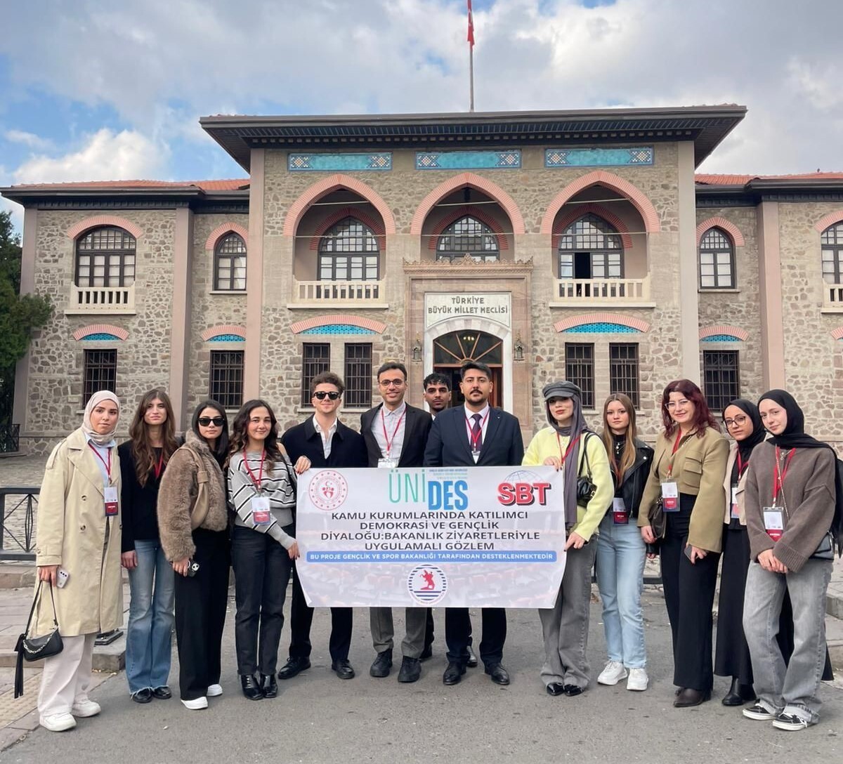 SİYASET BİLİMİ TOPLULUĞU, GENÇLİK VE SPOR BAKANLIĞI TARAFINDAN YÜRÜTÜLEN ÜNİVERSİTE ÖĞRENCİ...