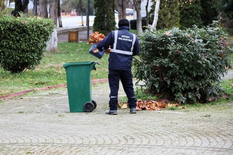 SÖĞÜT'TE TEMİZLİK ÇALIŞMALARI HIZ KAZANDI