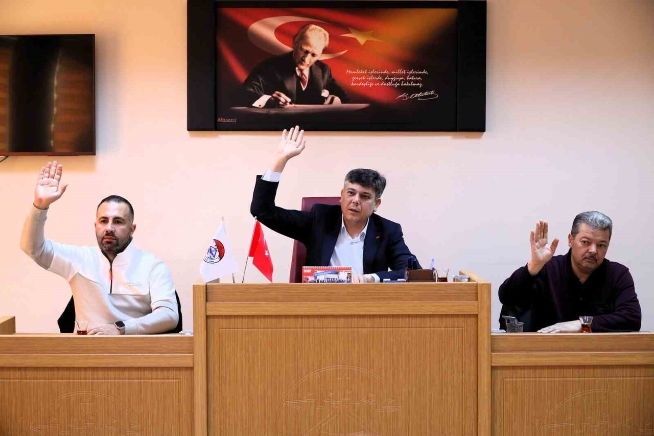 SÖĞÜT’TE YILIN SON MECLİS TOPLANTISINDA GÜNDEM MADDELERİ KARARA BAĞLANDI