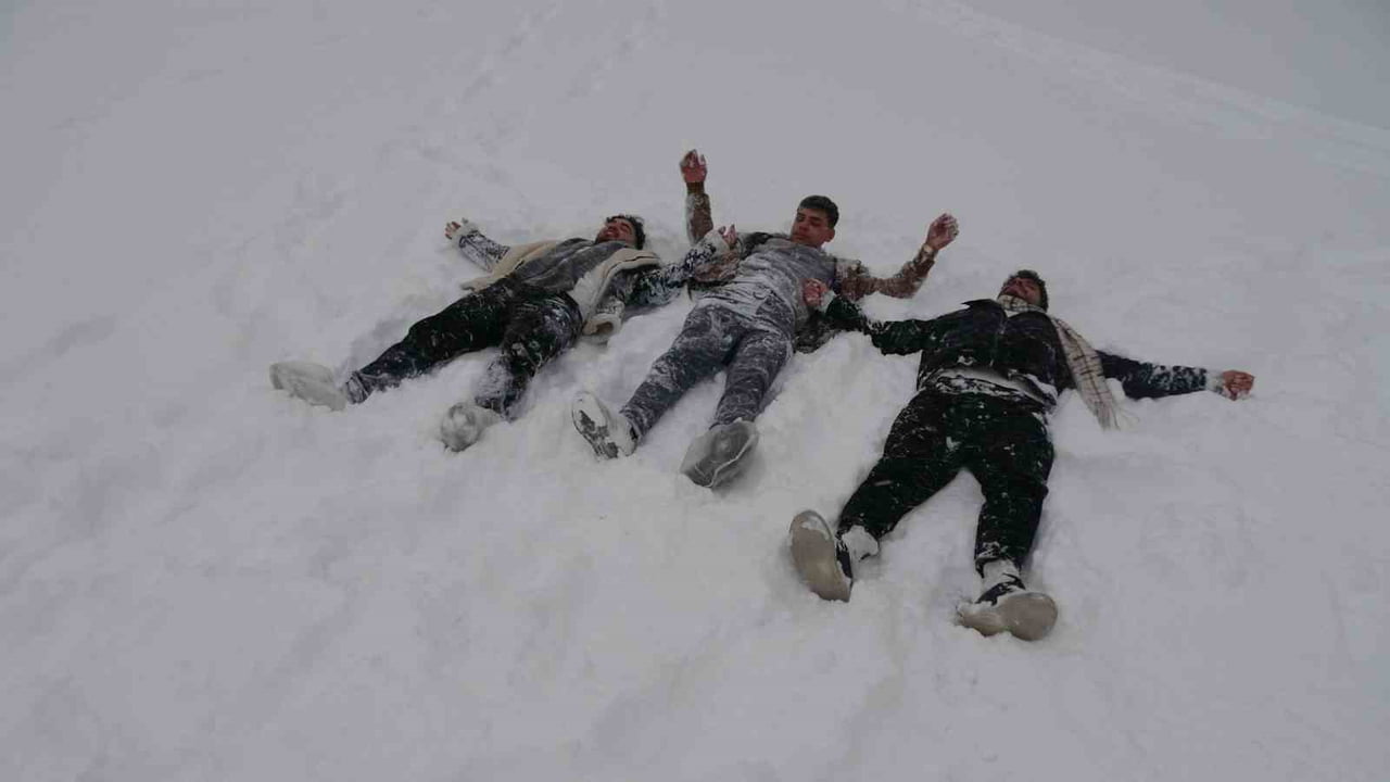 SON YILLARDA CİDDİ KURAKLIĞIN YAŞANDIĞI GAZİANTEP'TE GECE SAATLERİNDE BAŞLAYAN VE SABAH...