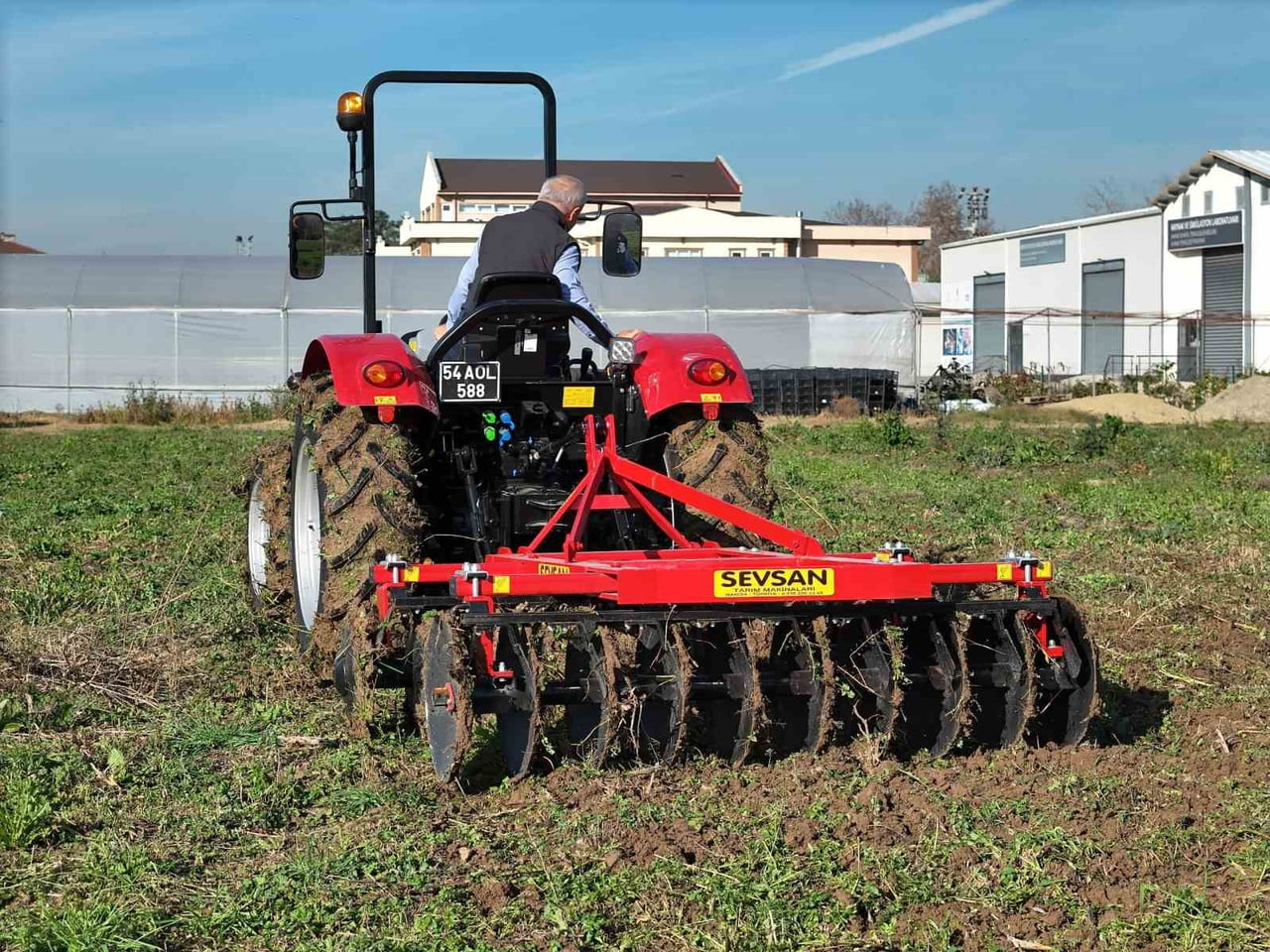 SUBÜ ZİRAAT FAKÜLTESİ, UYGULAMALI EĞİTİMİ GÜÇLENDİRMEK AMACIYLA FAKÜLTE BÜNYESİNE KAZANDIRILAN...
