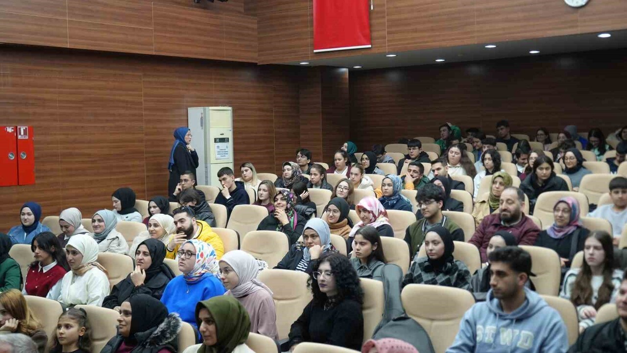 SULTANGAZİ BELEDİYESİ’NİN 7 YIL ÖNCE BAŞLATTIĞI AKADEMİ BUGÜN YÜZLERCE ÖĞRENCİSİYLE HİZMETİNE...