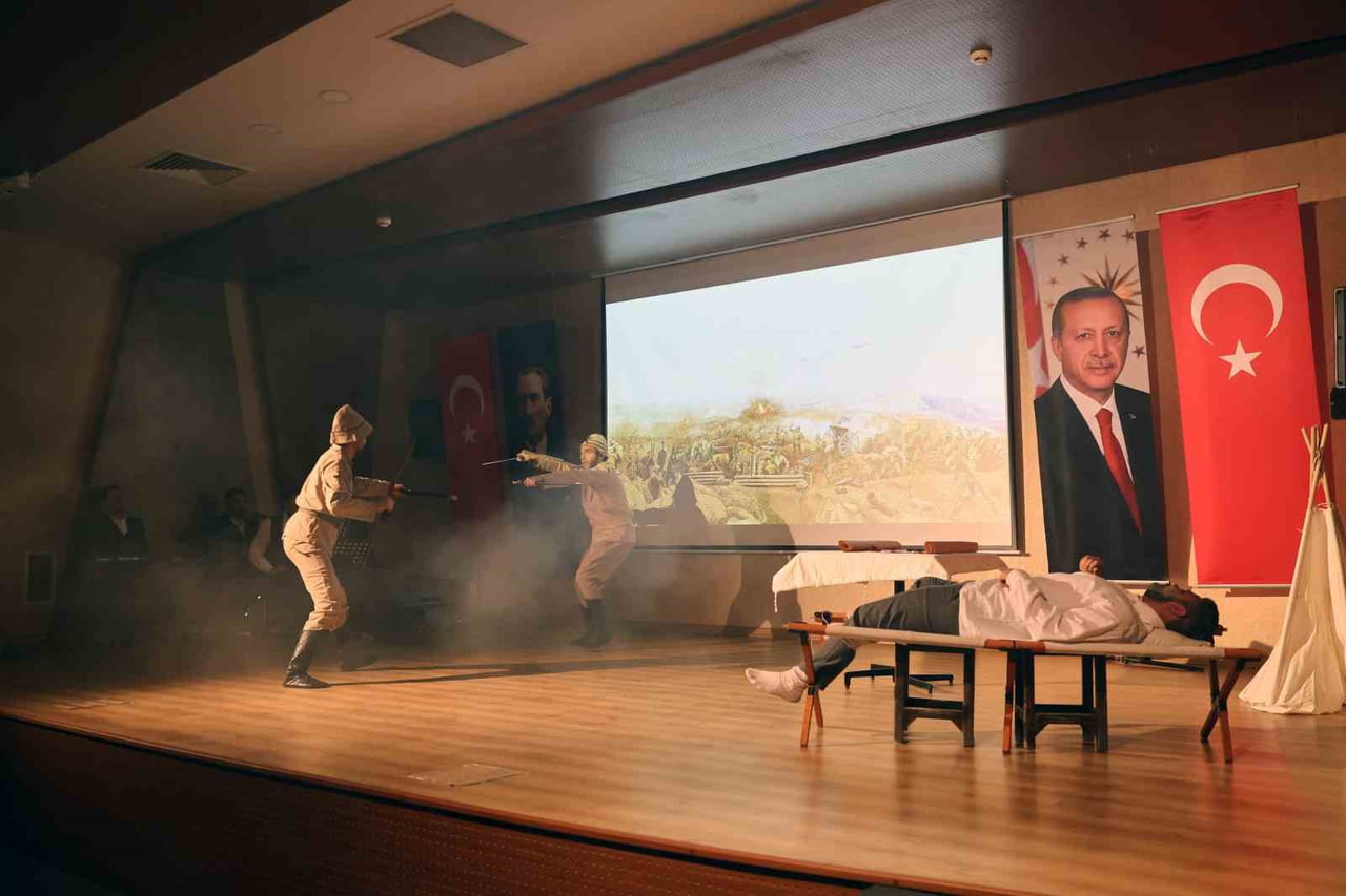 TALAS BELEDİYESİ, İSTİKLAL MARŞI’MIZIN ŞAİRİ, MİLLETİN VİCDANI MEHMET AKİF ERSOY’U VEFATININ 89....