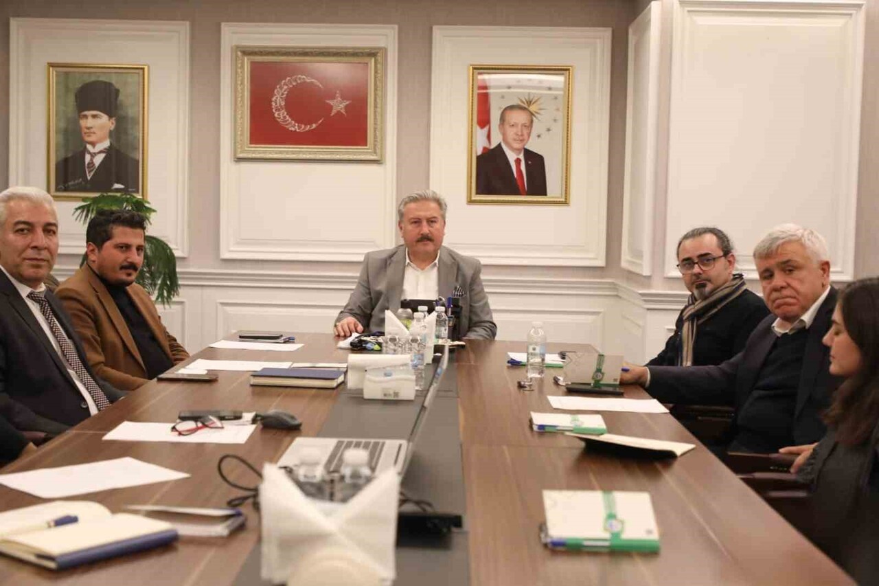 TARİHİ KAPALI ÇARŞI, BEDESTEN, VEZİR HANI, TARİHİ GÖN HAN’I EN İYİ ŞEKİLDE DEĞERLENDİRMEK İÇİN...