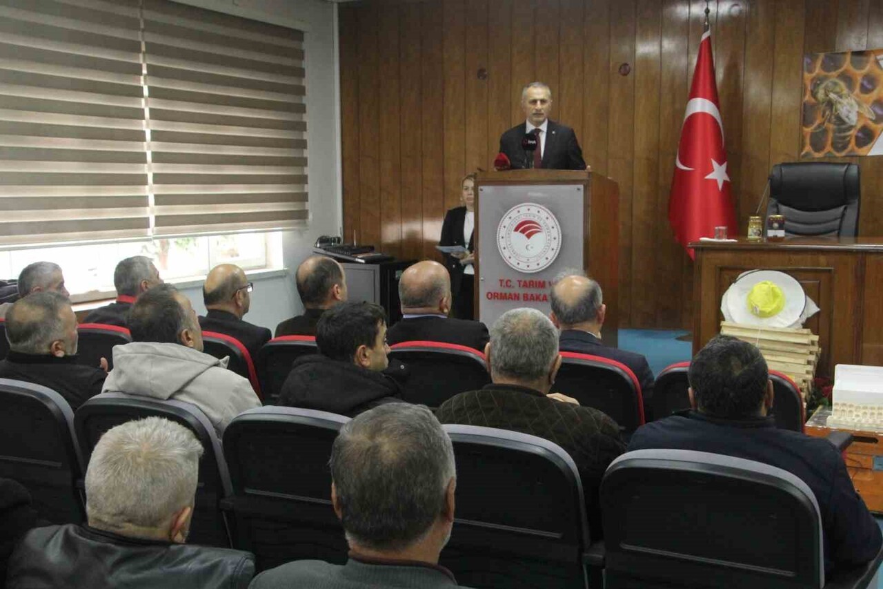 TARIM VE ORMAN BAKANLIĞI TARAFINDAN YÜRÜTÜLEN PROJE KAPSAMINDA ORDU’DA ARICILARA YÖNELİK MALZEME...