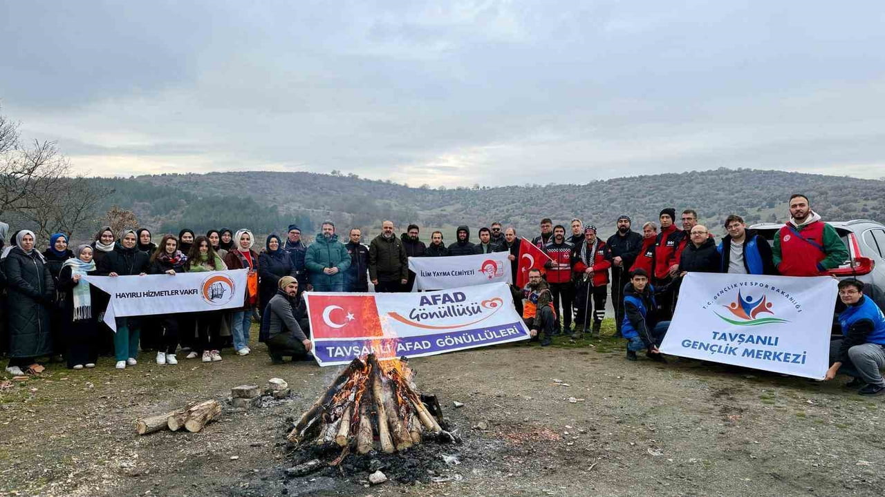 TAVŞANLI’DA SARIKAMIŞ ŞEHİTLERİ İÇİN ANLAMLI VEFA