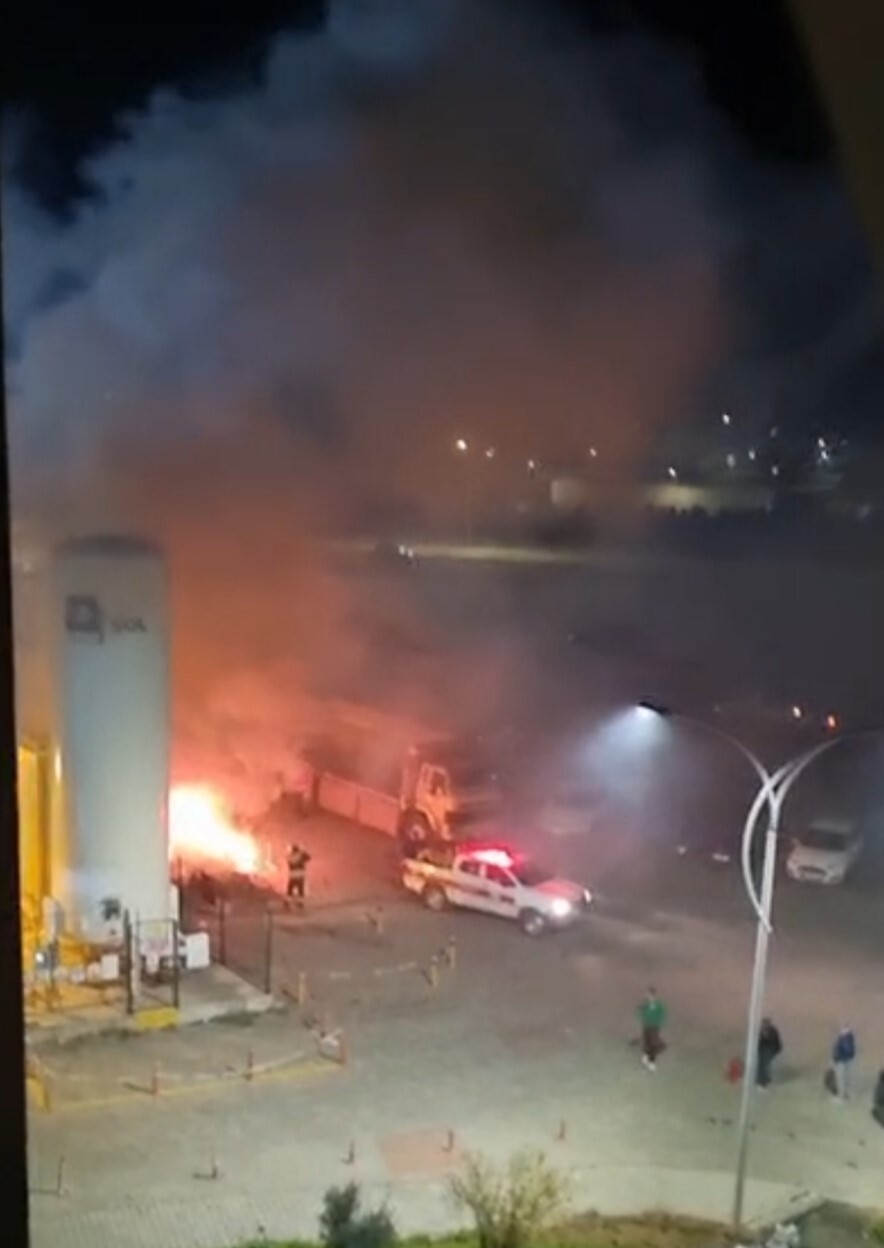 TEKİRDAĞ'IN SÜLEYMANPAŞA İLÇESİNDE BULUNAN NAMIK KEMAL ÜNİVERSİTESİ ARAŞTIRMA HASTANESİ'NİN ARKA...