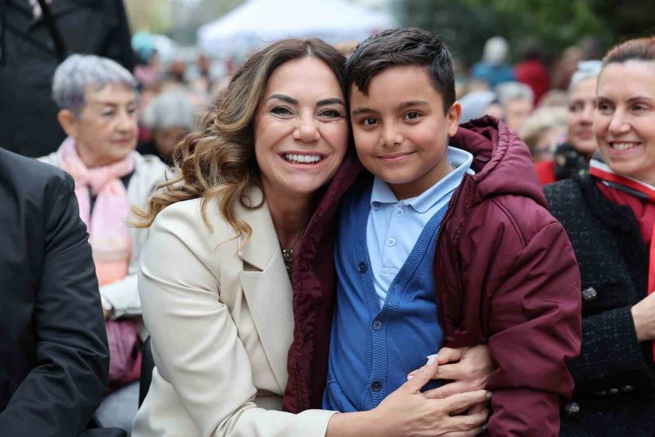 TEKİRDAĞ BÜYÜKŞEHİR BELEDİYE BAŞKANI DR. CANDAN YÜCEER, AÇILIŞIN KENDİSİ İÇİN EN ÖZEL AÇILIŞLARDAN...