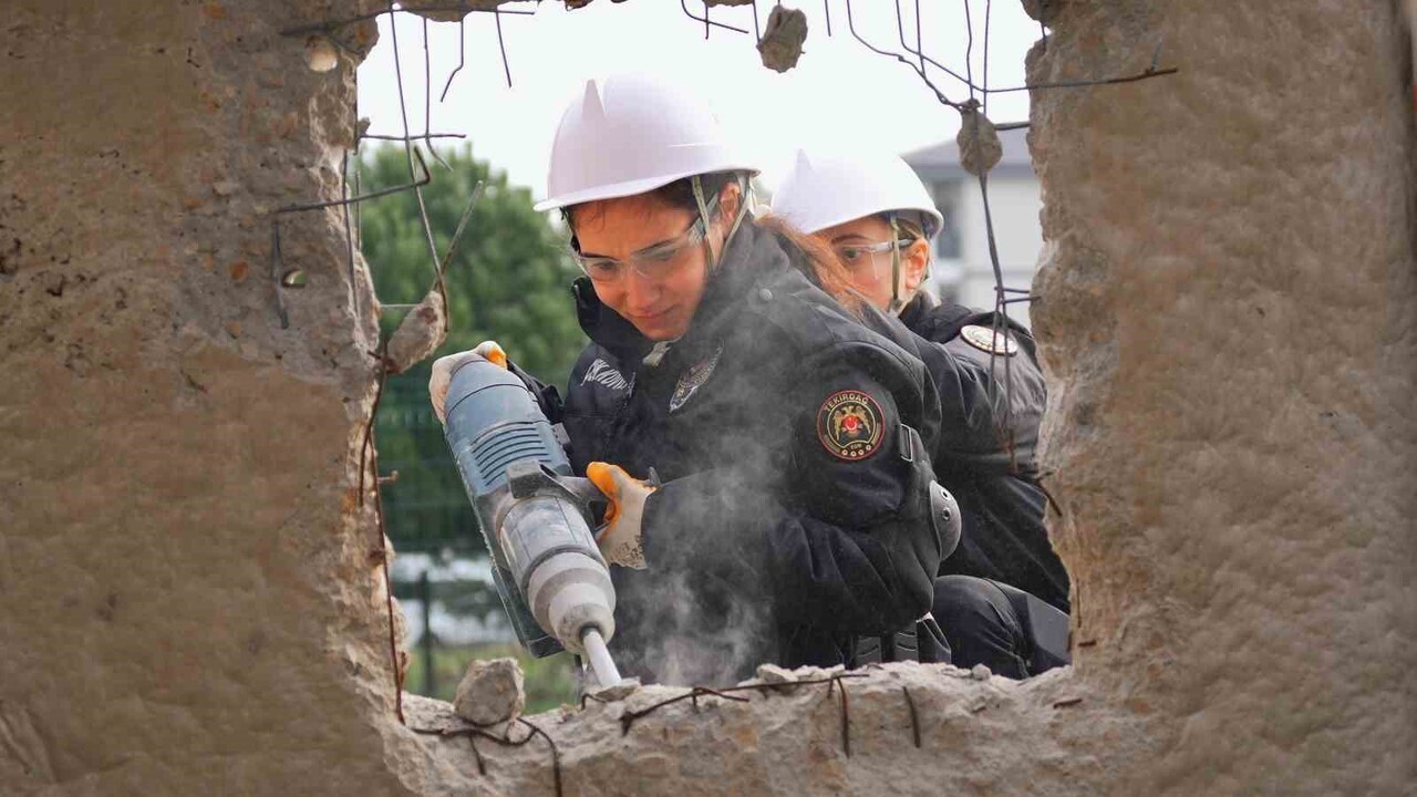 TEKİRDAĞ’DA ÇEVİK KUVVET PERSONELİNE, AFET ANINDA HIZLI, ETKİLİ VE KOORDİNELİ MÜDAHALE İÇİN...