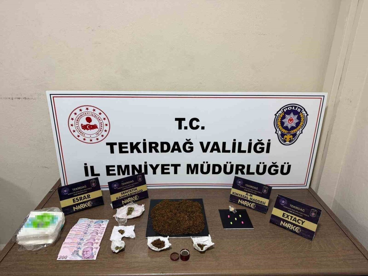 TEKİRDAĞ GENELİNDE BİR HAFTADA DÜZENLENEN NARKOTİK OPERASYONLARINDA 188 ŞÜPHELİ HAKKINDA İŞLEM...