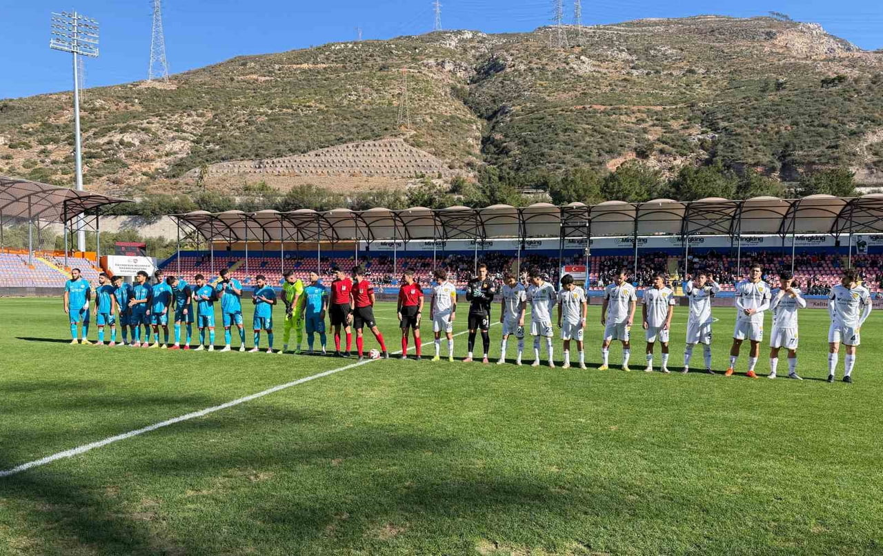 TFF NESİNE 2. LİG BEYAZ GRUP 19. HAFTASINDA İSKENDERUNSPOR, KONUK ETTİĞİ MKE ANKARAGÜCÜ'NÜ 4-2...