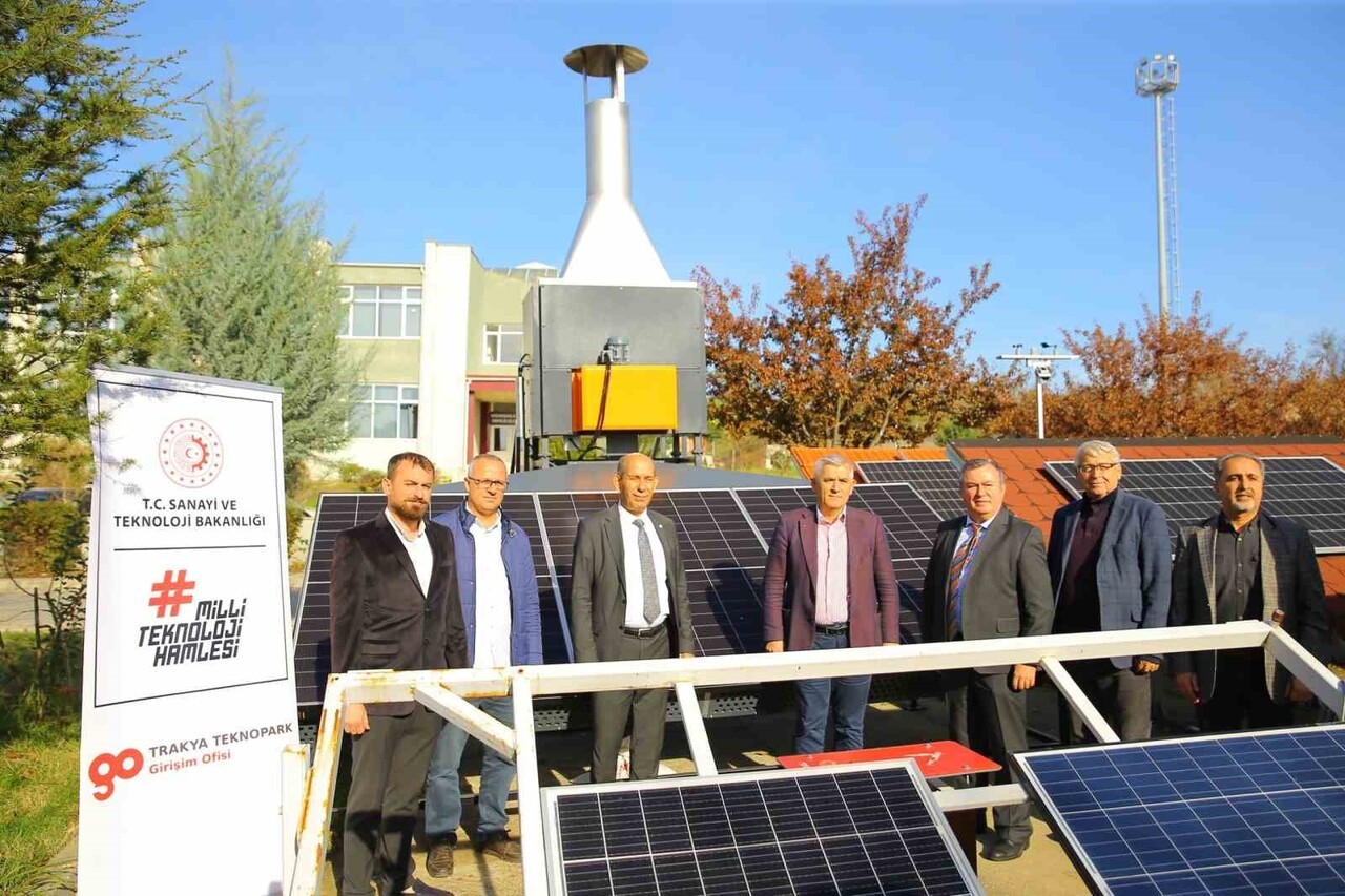 TRAKYA ÜNİVERSİTESİ, ÜNİVERSİTE–SANAYİ İŞ BİRLİĞİYLE GELİŞTİRİLEN HİBRİT ENERJİLİ TOHUM KURUTMA...