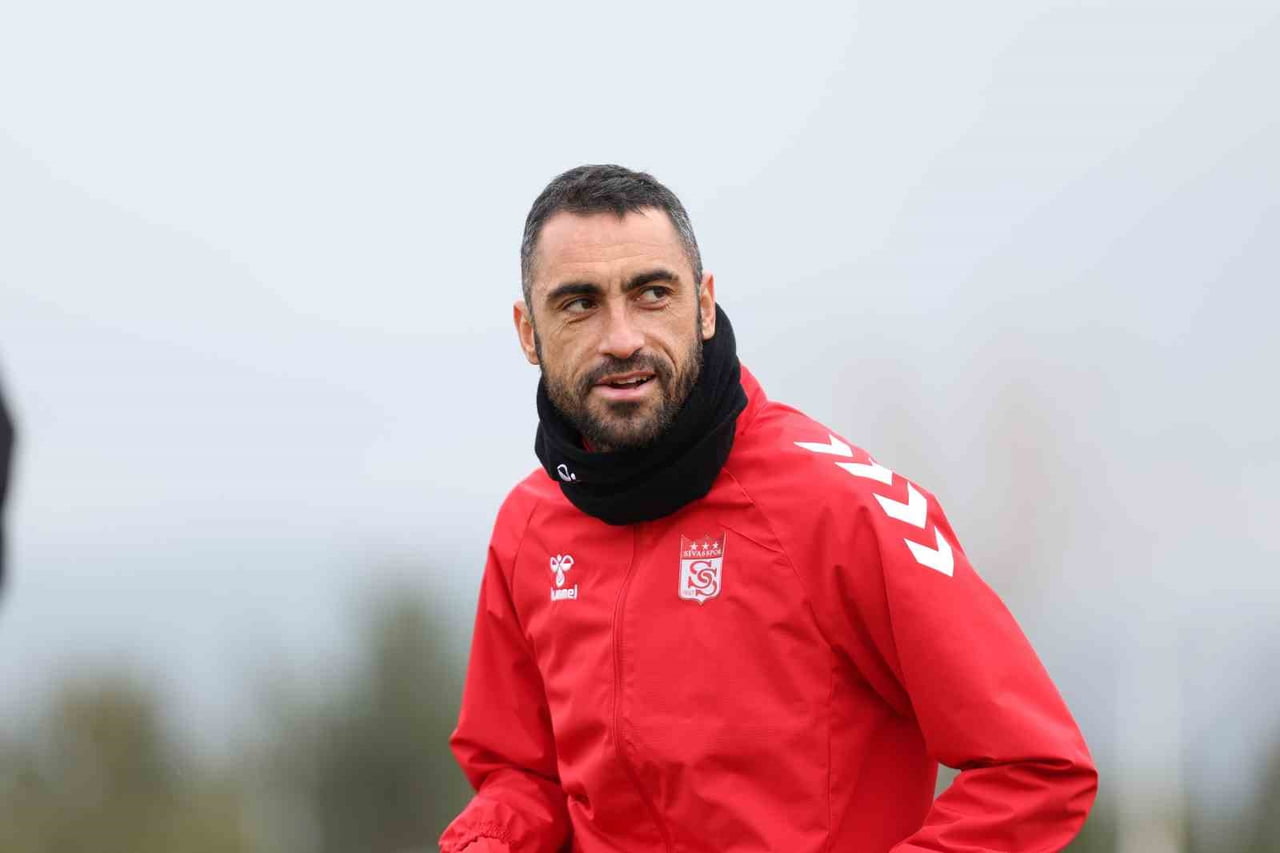 TRENDYOL 1. LİG’İN 19. HAFTASINDA SAHASINDA BANDIRMASPOR’U KONUK EDECEK OLAN ÖZBELSAN SİVASSPOR...