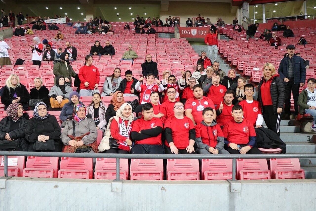 TRENDYOL SÜPER LİG'İN 14. HAFTASINDA SAMSUNSPOR, SAHASINDA ALANYASPOR İLE KARŞILAŞIYOR....