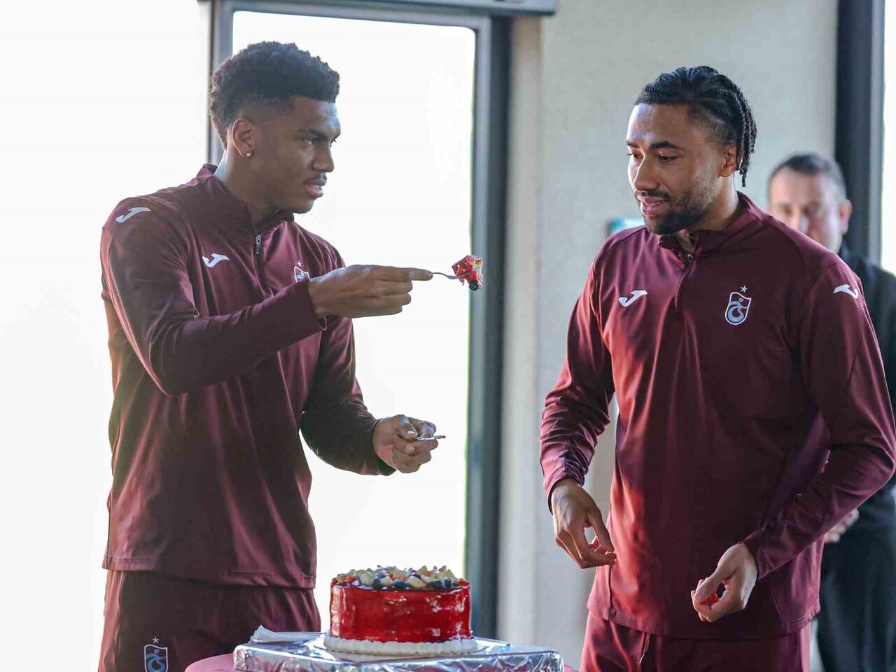 TRENDYOL SÜPER LİG’İN 15. HAFTASINDA DEPLASMANDA GÖZTEPE İLE KARŞILAŞACAK OLAN TRABZONSPOR...