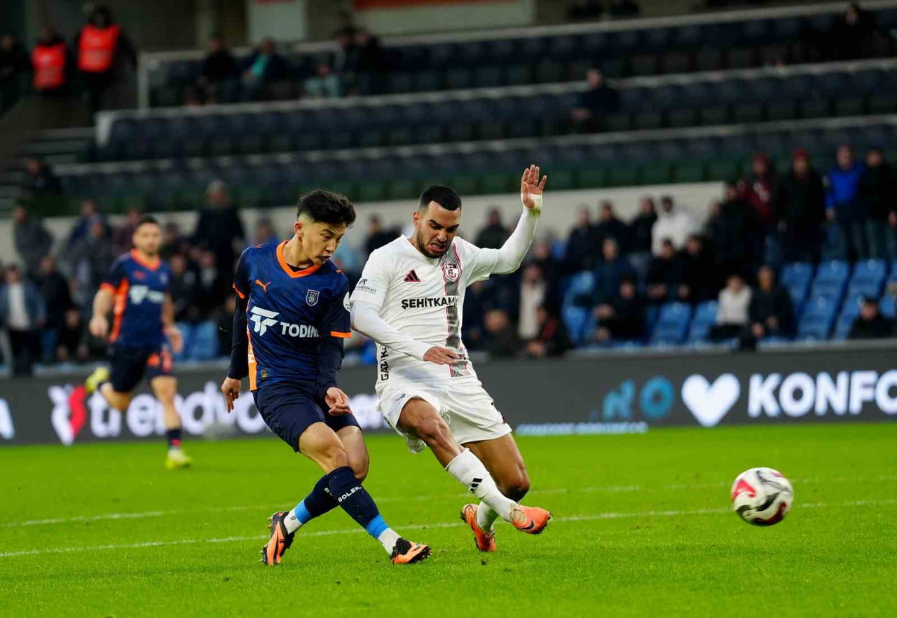 TRENDYOL SÜPER LİG’İN 17. HAFTASINDA RAMS BAŞAKŞEHİR, GAZİANTEP FK’YI KONUK EDİYOR. MÜSABAKANIN...