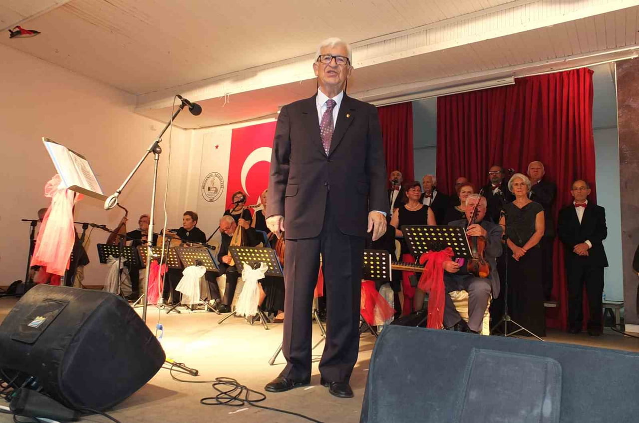 TUĞRUL ATATÜRE