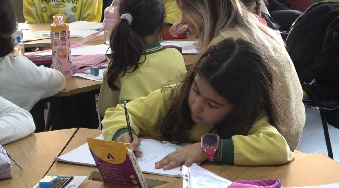 TUNCELİ LATİF BÜYÜKDAĞ İLKOKULU’NDA HAYATA GEÇİRİLEN "ERENLER SANAT OKULU PROJESİ", TÜRKİYE...