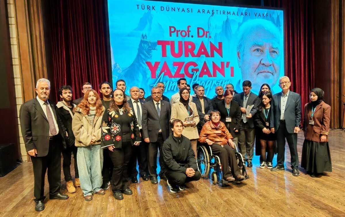TÜRK DÜNYASI ARAŞTIRMALARI VAKFI KURUCU BAŞKANI PROF. DR. TURAN YAZGAN, VEFATININ 13. YILINDA...