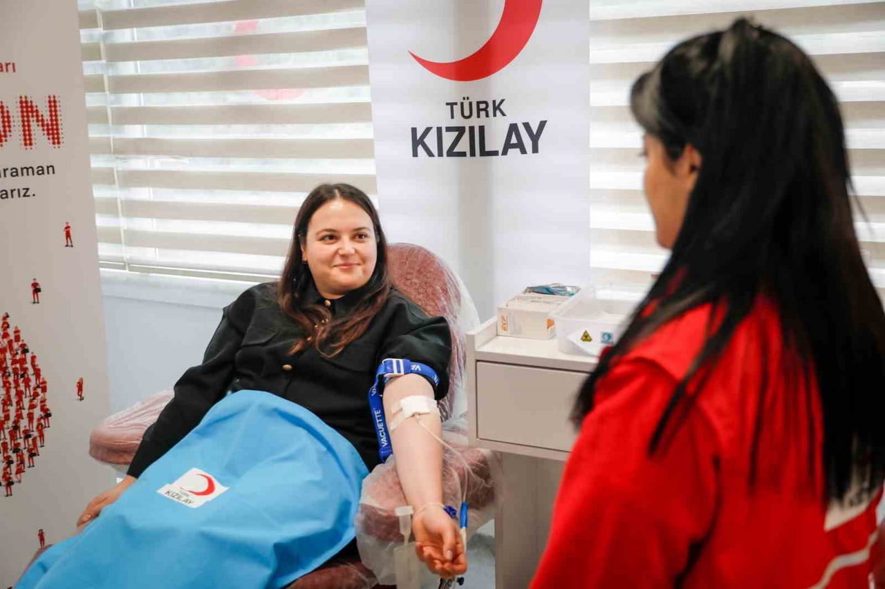 TÜRK KIZILAY, 2025’TE 3 MİLYON ÜNİTE KAN BAĞIŞI HEDEFİNE ULAŞARAK REKORA İMZA ATTI