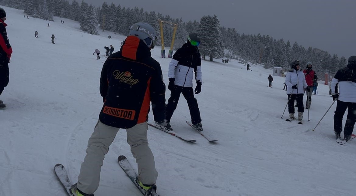 TÜRKİYE'DE KIŞ TURİZMİNİN ÖNEMLİ MERKEZLERİNDEN ULUDAĞ'DA OTELLER YILBAŞI HAZIRLIKLARINI...
