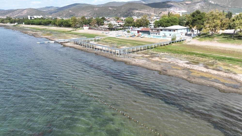 TÜRKİYE'NİN EN ÖNEMLİ GÖLLERİ ARASINDA YER ALAN İZNİK GÖLÜ, GİDEREK KÜÇÜLÜRKEN, ABD'Lİ CARGİLL...