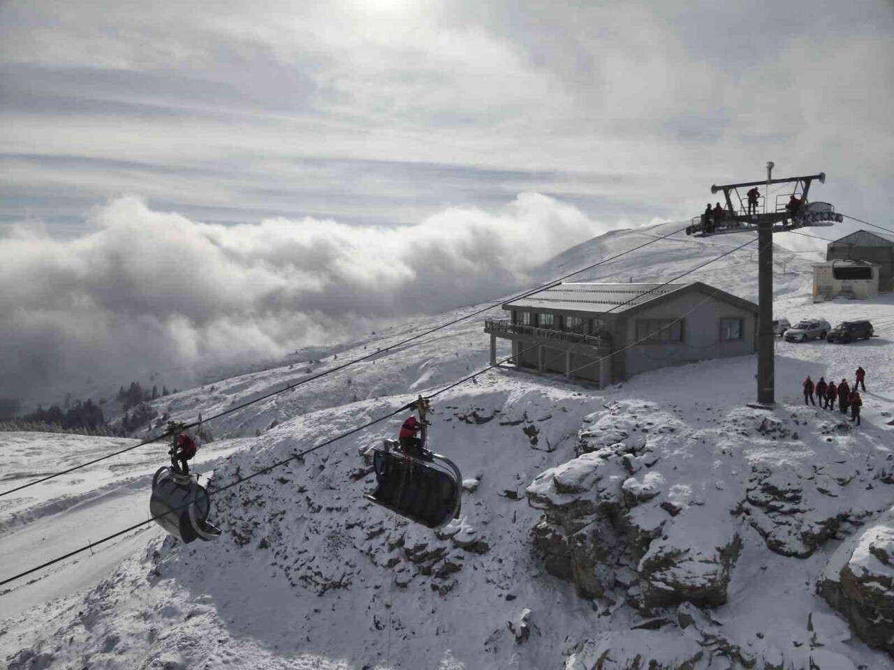 TÜRKİYE’NİN ÖNEMLİ KIŞ TURİZMİ MERKEZLERİNDEN BİR TANESİ OLAN ILGAZ DAĞI YURDUNTEPE KAYAK...
