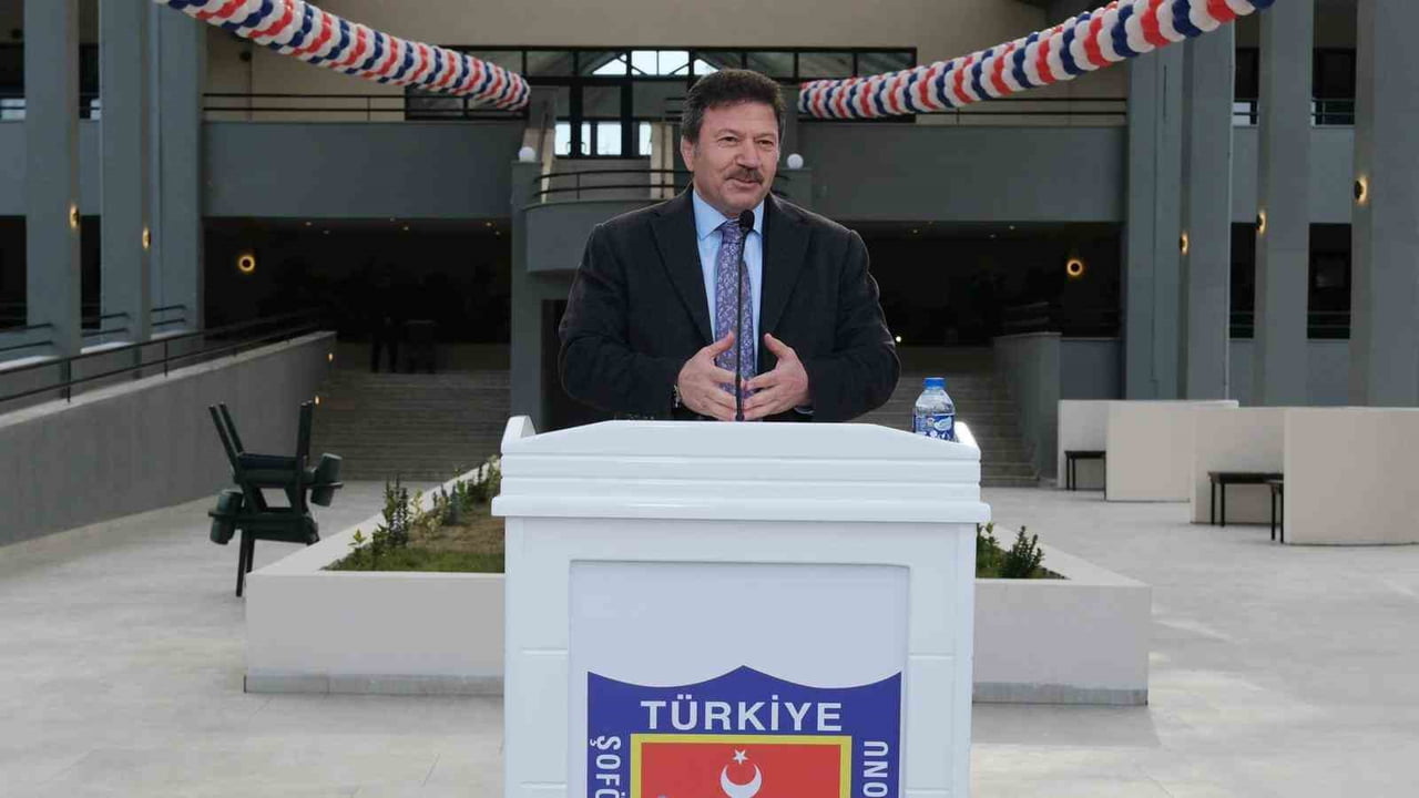 TÜRKİYE ŞOFÖRLER VE OTOMOBİLCİLER FEDERASYONU (TŞOF) GENEL BAŞKANI MEHMET YİĞİNER, RESTORASYONU...