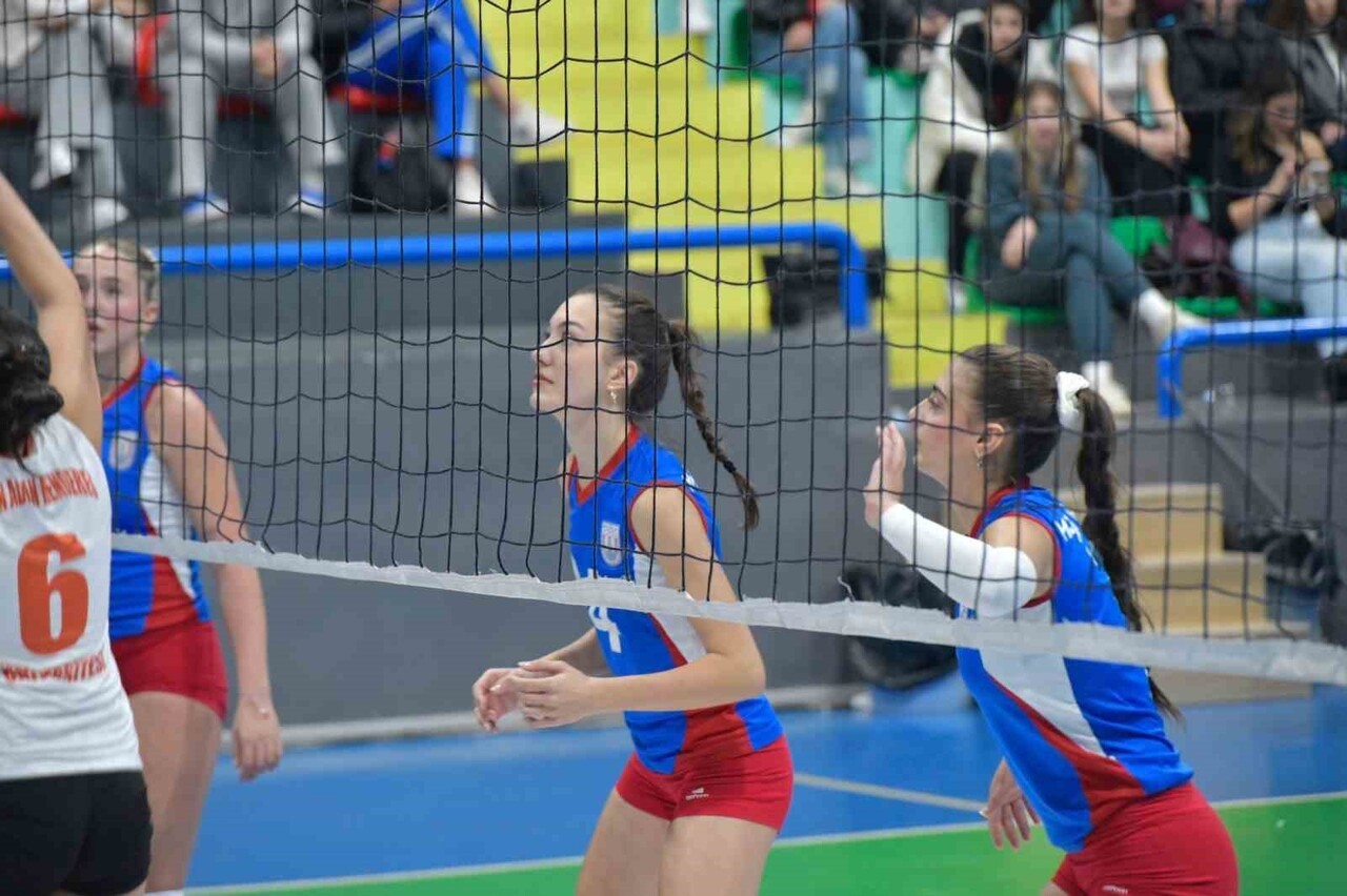 TÜRKİYE ÜNİVERSİTE FEDERASYONU (TÜSF) TARAFINDAN DÜZENLENEN TÜRKİYE VOLEYBOL ŞAMPİYONASI...