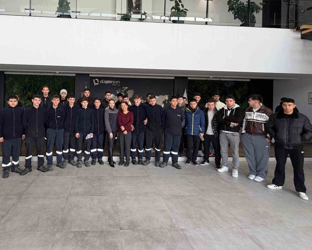 TUTUM, YATIRIM VE TÜRK MALLARI HAFTASI KAPSAMINDA MESLEKİ VE TEKNİK ANADOLU LİSELERİ TARAFINDAN...