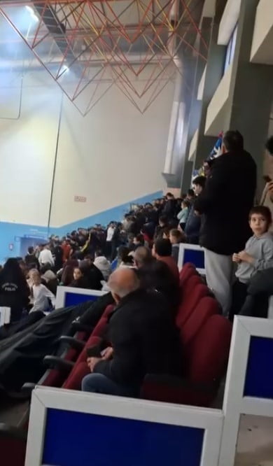 TVF ERKEKLER 2. LİGİ 2. GRUP'TA MÜCADELE EDEN KARACABEY BELEDİYESPOR İLE FENERBAHÇE MEDİCANA...