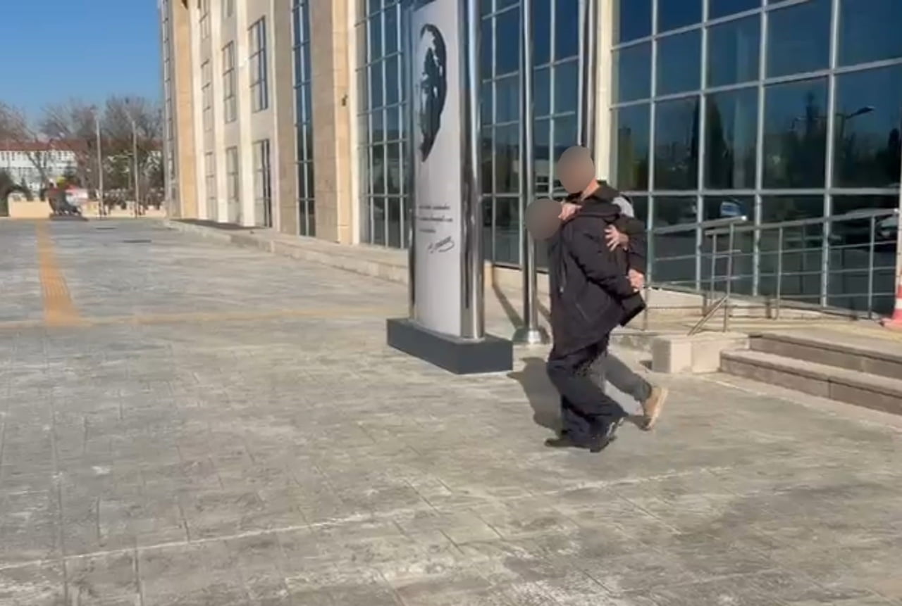 UŞAK’TA UYUŞTURUCU MADDE TİCARETİNE YÖNELİK YÜRÜTÜLEN ÇALIŞMALAR KAPSAMINDA, İRAN UYRUKLU A.S.Z....