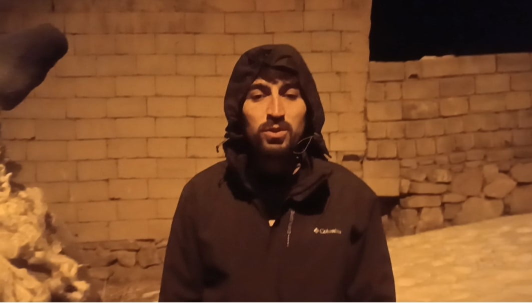 VAN'IN SARAY İLÇESİNDE UNUTULMAYA YÜZ TUTAN "KÖSE-GELİN" GELENEĞİNİ YAŞATAN VATANDAŞLAR, HEM KIŞ...