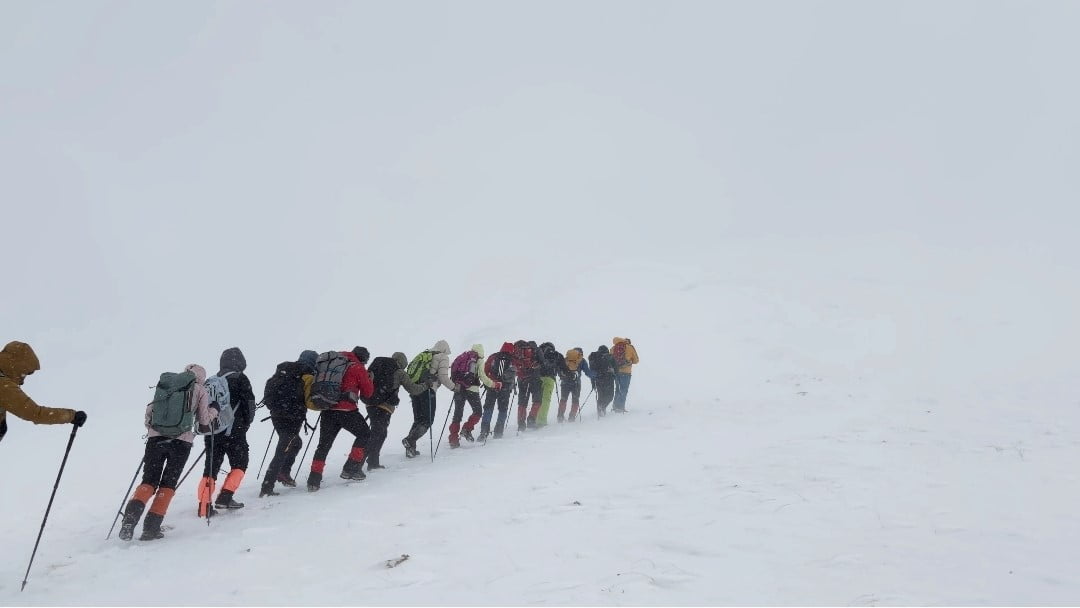 VAN’IN 3 BİN 537 RAKIMLI ARTOS DAĞI, BU HAFTA SONU KIŞ TIRMANIŞI PLANLAYAN DAĞCI GRUPLARINA GEÇİT...