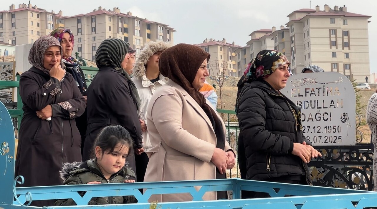 VAN’IN GÜRPINAR İLÇESİNDE ARACIN UÇTUĞU ZERNEK BARAJI’NDA HAYATINI KAYBEDEN ÜÇ GENÇTEN BİRİ OLAN...