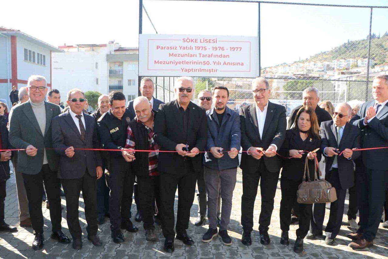 VOLYEBOL SAHASI AÇILIŞ