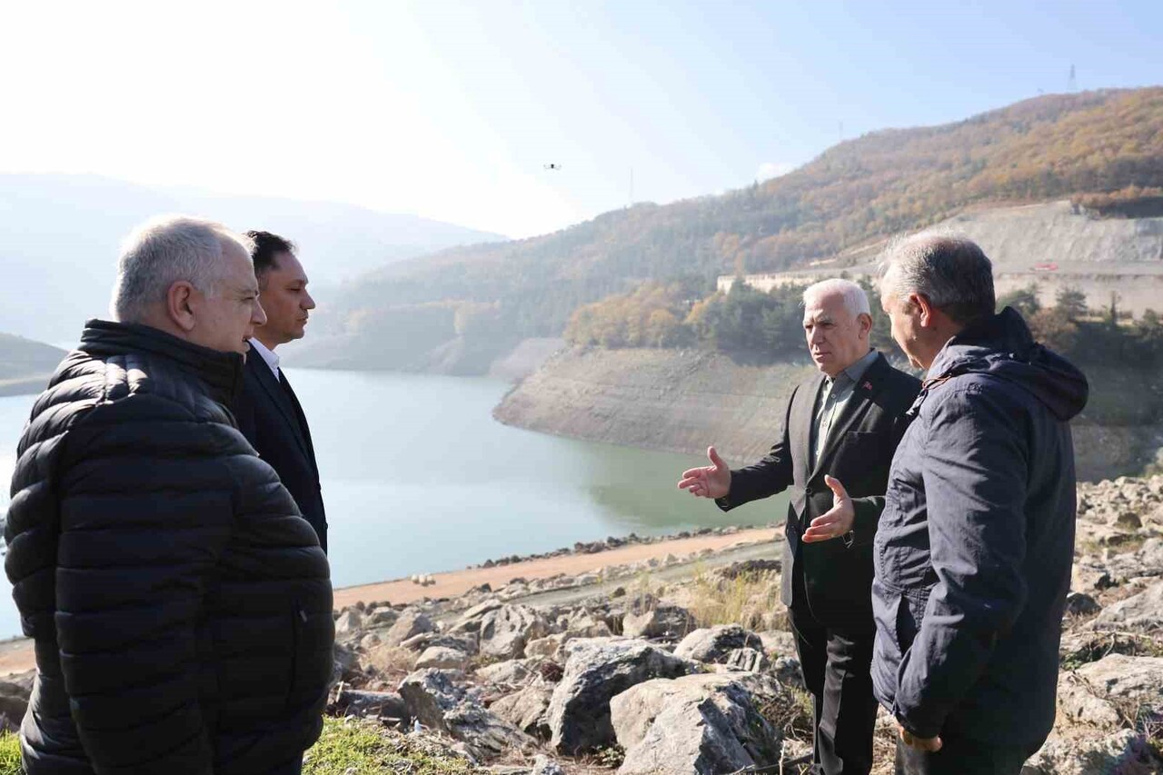 YAĞIŞLARIN SON 52 YILIN EN DÜŞÜK SEVİYESİNE GERİLEDİĞİNE VE ULUDAĞ’DAKİ KAR ÖRTÜSÜNÜN SON 10 YILDA...