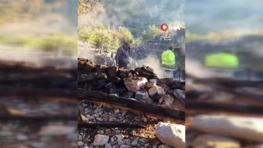 Yangında evi küle dönen yaşlı kadının cenazesine ulaşıldı